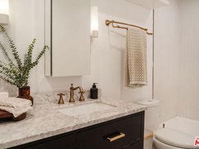 1010 Palm Avenue 106, West Hollywood CA 90069