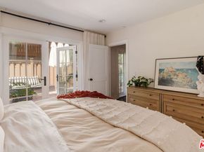 1010 Palm Avenue 106, West Hollywood CA 90069