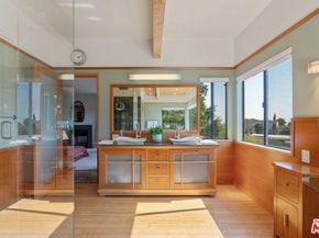 6201 Quebec Drive, Los Angeles CA 90068
