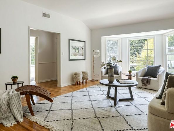 3554 Laurelvale Drive, Studio City CA 91604