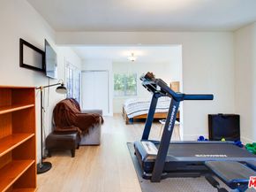 17043 Lorne Street, Van Nuys CA 91406