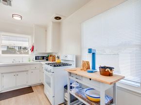 17043 Lorne Street, Van Nuys CA 91406
