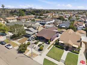 5414 8th Avenue, Los Angeles CA 90043