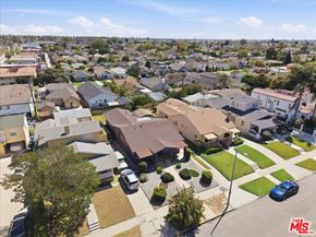 5414 8th Avenue, Los Angeles CA 90043