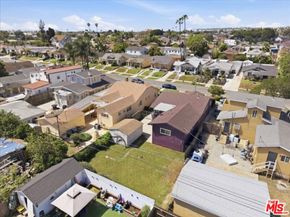 5414 8th Avenue, Los Angeles CA 90043