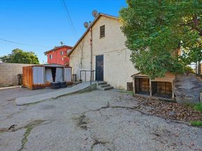 1523 E Vernon Avenue, Los Angeles CA 90011