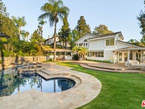 22137 Cairnloch Street, Calabasas CA 91302