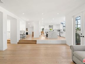 22137 Cairnloch Street, Calabasas CA 91302