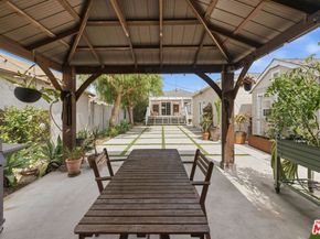 3830 W 59th Street, Los Angeles CA 90043