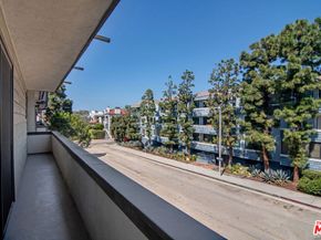 306 Bora Bora Way 202, Marina Del Rey CA 90292