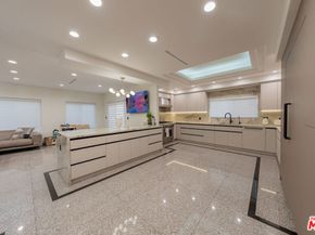 688 Glenmore Boulevard, Glendale CA 91206