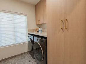 688 Glenmore Boulevard, Glendale CA 91206