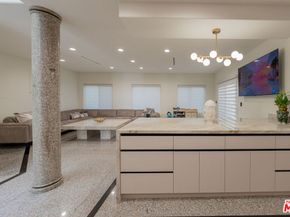688 Glenmore Boulevard, Glendale CA 91206
