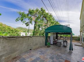 688 Glenmore Boulevard, Glendale CA 91206
