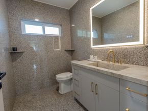 688 Glenmore Boulevard, Glendale CA 91206