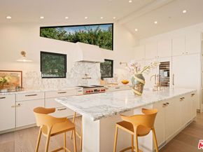 3640 Mandeville Canyon Road, Los Angeles CA 90049