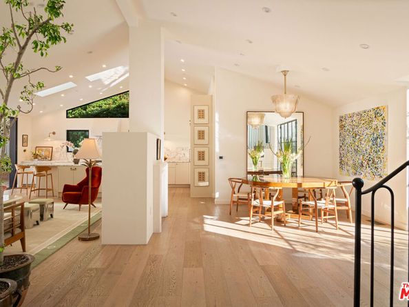 3640 Mandeville Canyon Road, Los Angeles CA 90049
