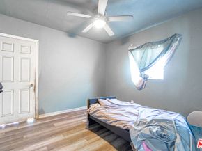 956 E 33rd Street, Los Angeles CA 90011
