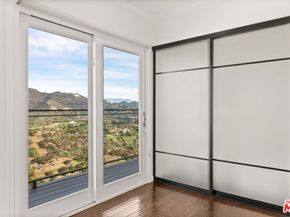 6960 Pacific View Drive, Los Angeles CA 90068