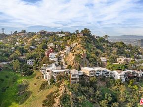 6960 Pacific View Drive, Los Angeles CA 90068