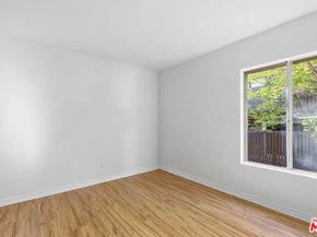 18350 Hatteras Street 277, Tarzana CA 91356