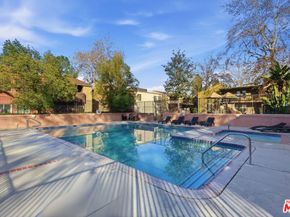 18350 Hatteras Street 277, Tarzana CA 91356