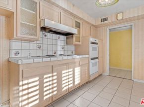 14905 Jadestone Drive, Sherman Oaks CA 91403