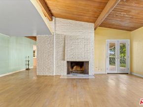 14905 Jadestone Drive, Sherman Oaks CA 91403