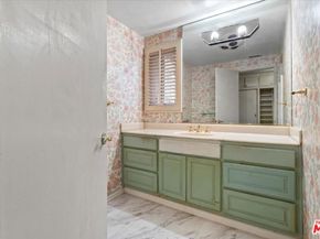 14905 Jadestone Drive, Sherman Oaks CA 91403