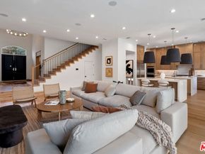 280 Homewood Road, Los Angeles CA 90049