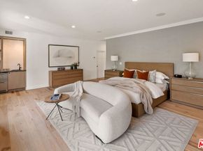 280 Homewood Road, Los Angeles CA 90049