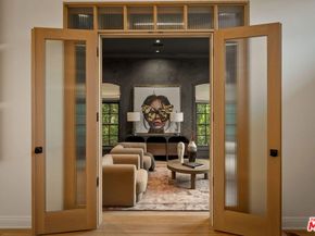 280 Homewood Road, Los Angeles CA 90049