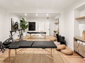 280 Homewood Road, Los Angeles CA 90049