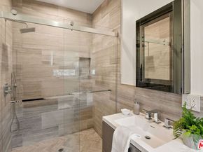 280 Homewood Road, Los Angeles CA 90049