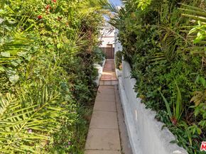1914 Fairburn Avenue, Los Angeles CA 90025