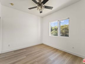 12375 Osborne Place 13, Pacoima CA 91331