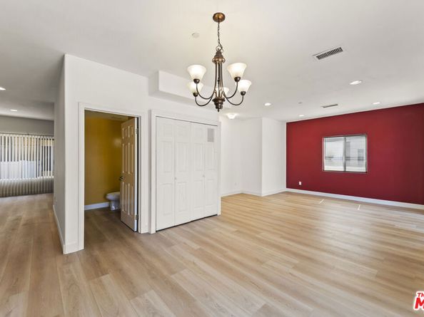 12375 Osborne Place 13, Pacoima CA 91331