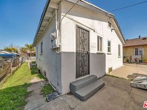 224 W 84th Street, Los Angeles CA 90003