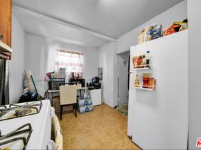 224 W 84th Street, Los Angeles CA 90003