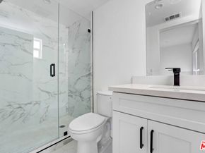 21719 Hart Street, Canoga Park CA 91303