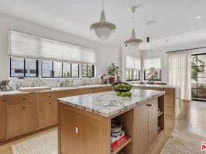 5201 Via Donte, Venice CA 90292