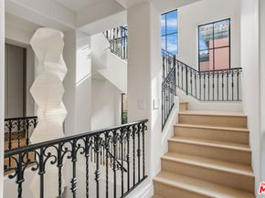 5201 Via Donte, Venice CA 90292