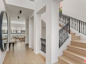 5201 Via Donte, Venice CA 90292