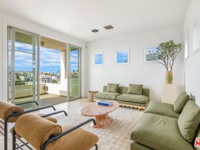 5201 Via Donte, Venice CA 90292