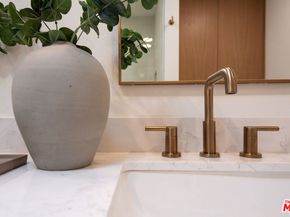 4600 Via Dolce 305, Marina Del Rey CA 90292