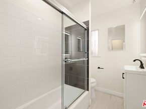 5641 Clemson Street, Los Angeles CA 90016