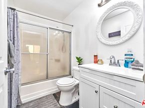 7045 Woodley Avenue 110, Van Nuys CA 91406
