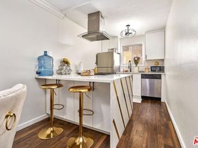 7045 Woodley Avenue 110, Van Nuys CA 91406