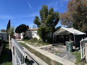 8611 Elm Street, Los Angeles CA 90002