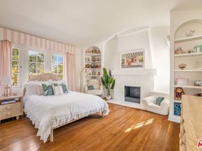 163 S Larchmont Boulevard, Los Angeles CA 90004